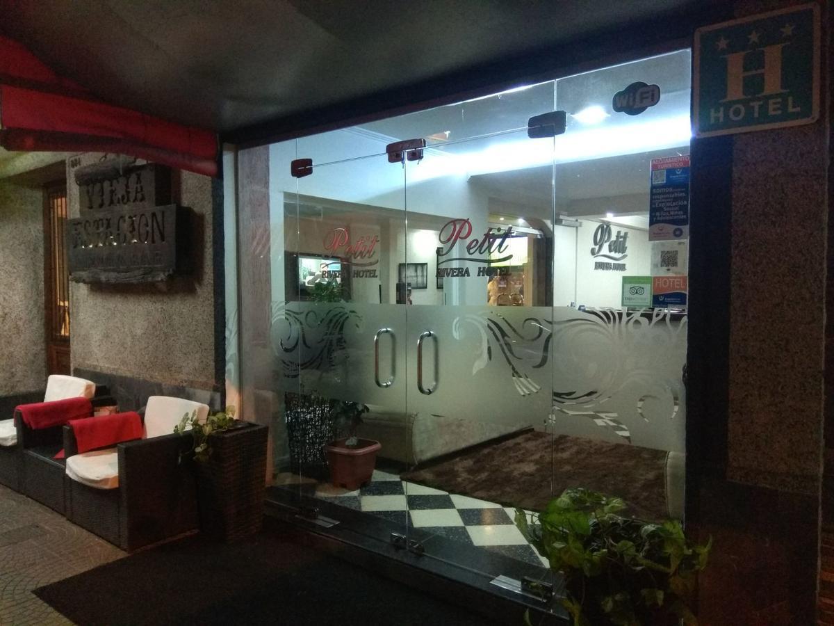Petit Rivera Hotel מראה חיצוני תמונה